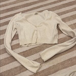 Aritzia Wilfred cream cardigan cropped